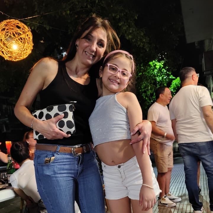 Familia Monzón en Leocadia